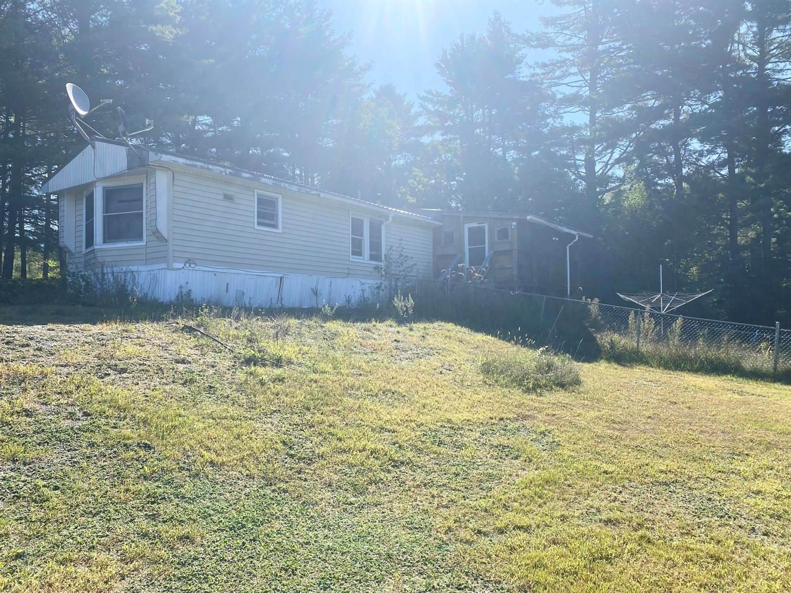 4856 Bennoch Road, Lagrange, ME 04453