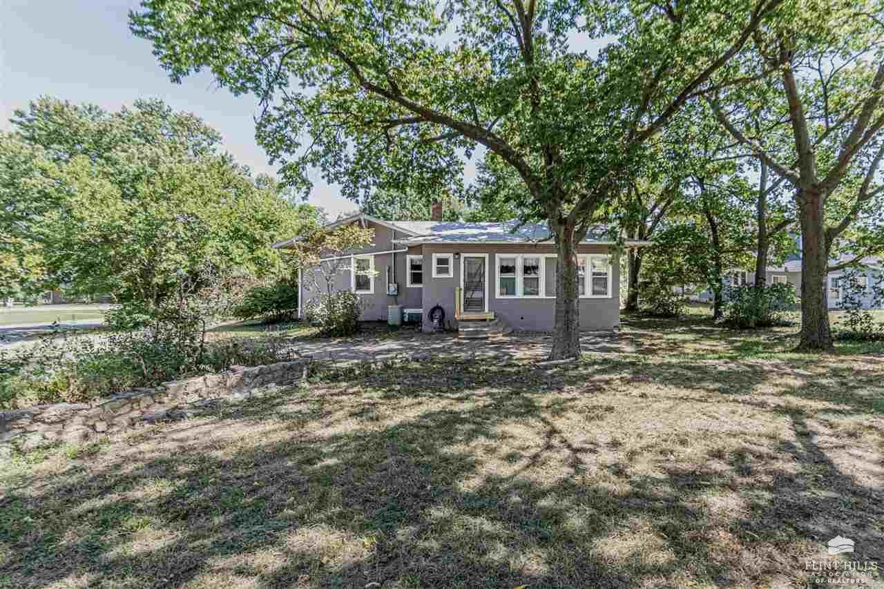 307 Elm, Wakefield, KS 67487