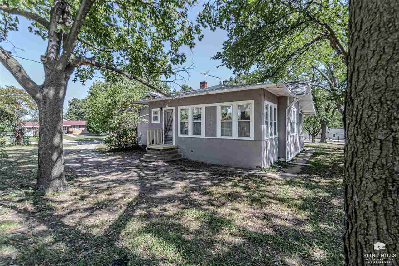 307 Elm, Wakefield, KS 67487