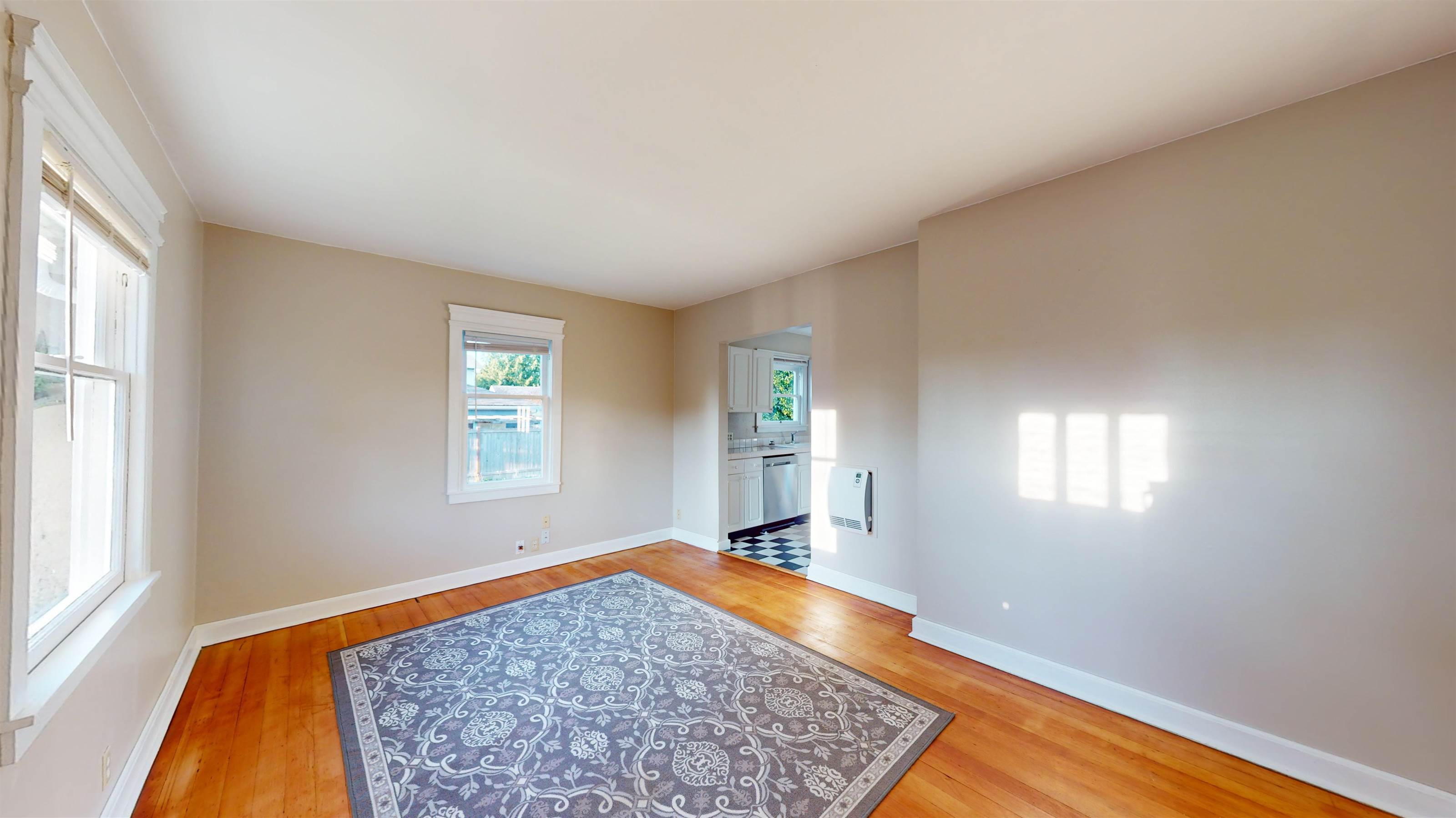 1418 Douglas Street, Mount Vernon, WA 98273