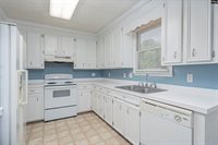 123 Chickadee, West Columbia, SC 29170