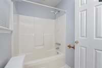 123 Chickadee, West Columbia, SC 29170