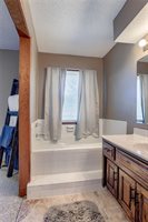 212 North Park Drive, Raymore, MO 64083