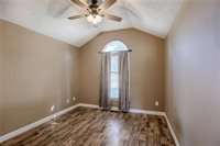 212 North Park Drive, Raymore, MO 64083