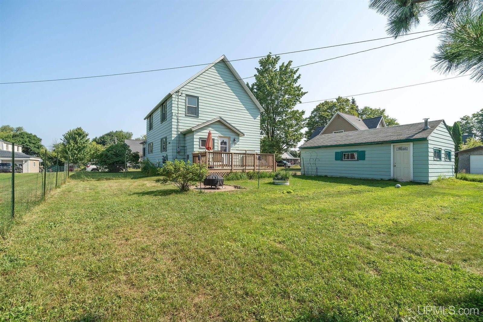 808 Wabash Street, Ishpeming, MI 49849