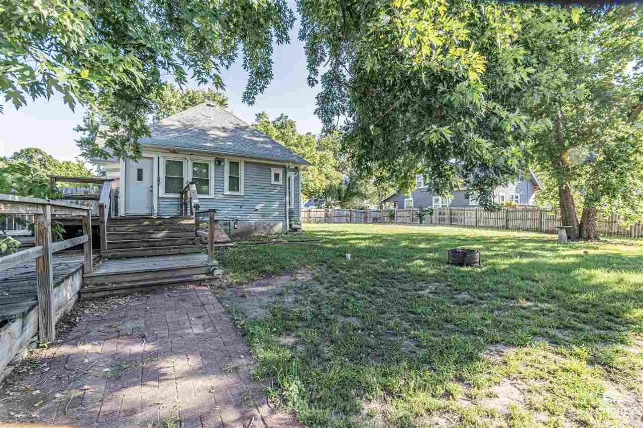 400 NE 6th, Abilene, KS 67410