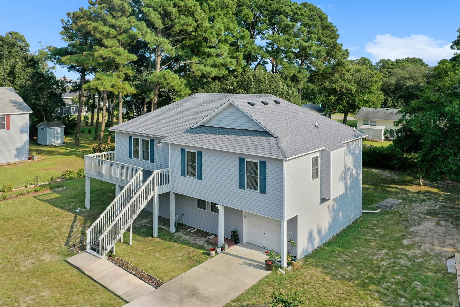 304 Live Oak, Kill Devil Hills, NC 27948