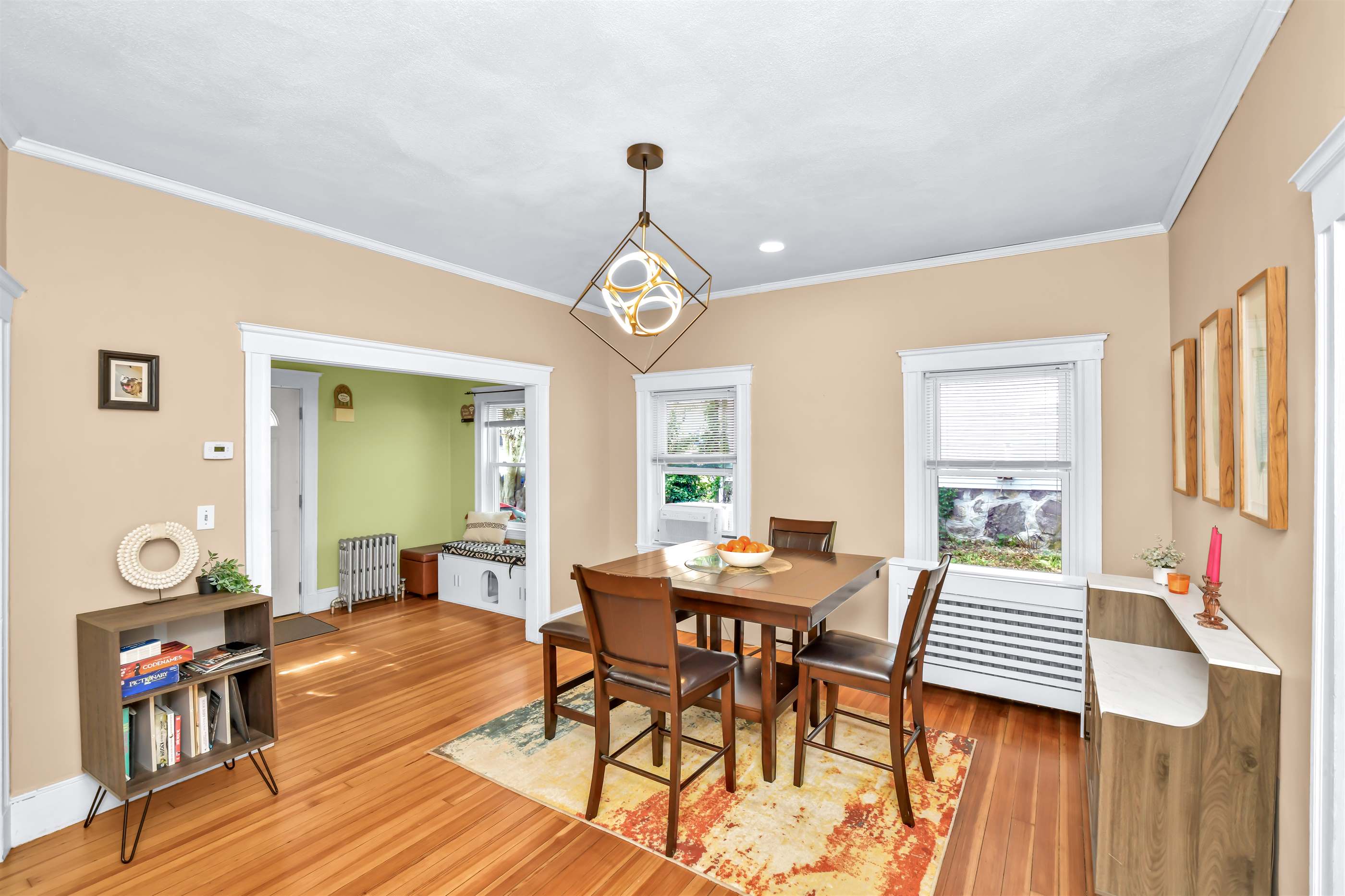 7 Williams Ave, Dedham, MA 02026