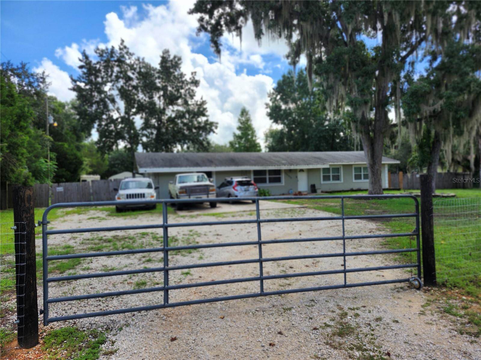 24908 County Road 561, Astatula, FL 34705