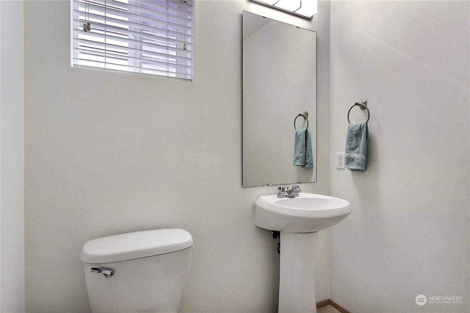 3086 Sheaser Way, Dupont, WA 98327