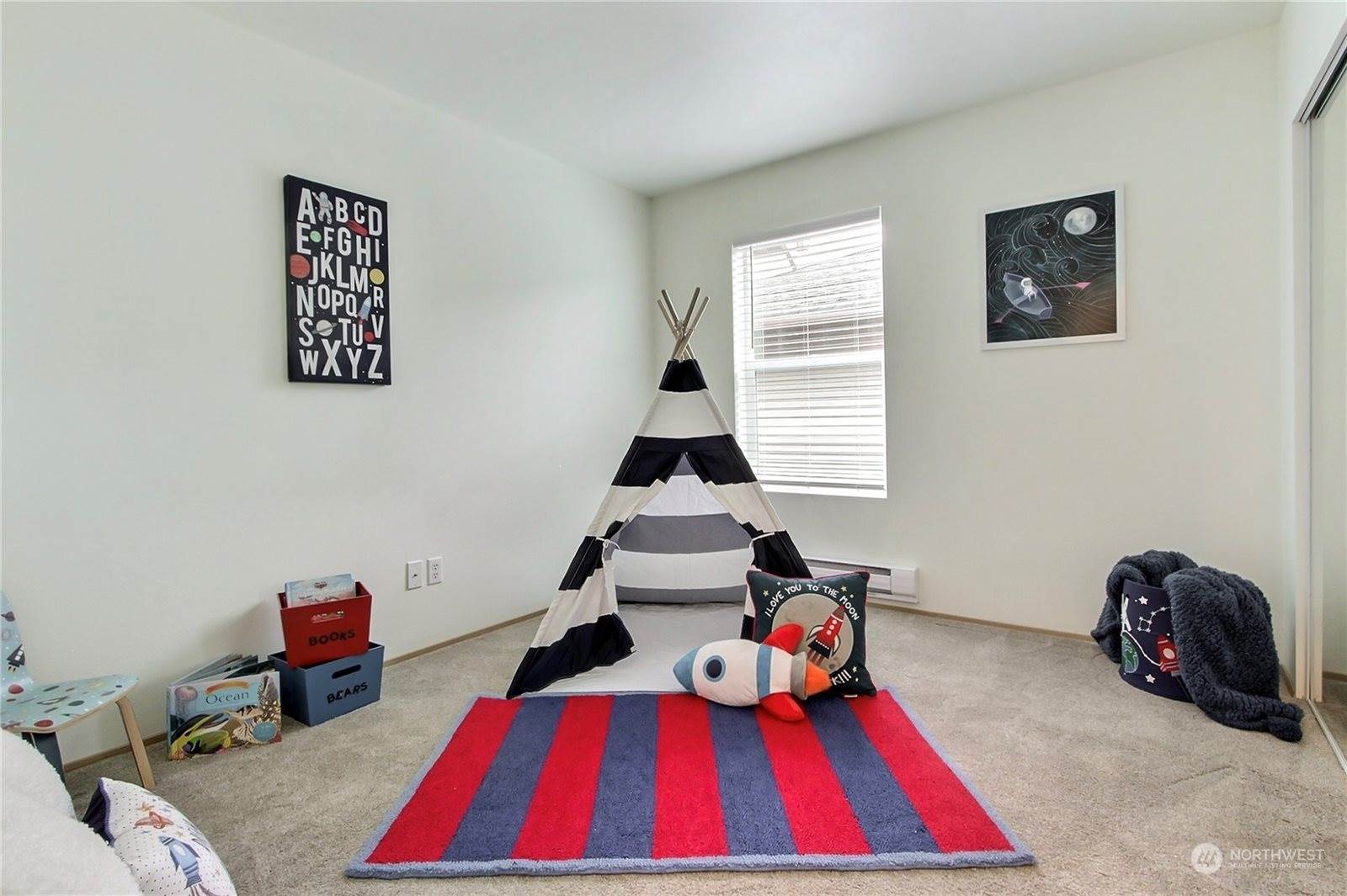 3086 Sheaser Way, Dupont, WA 98327