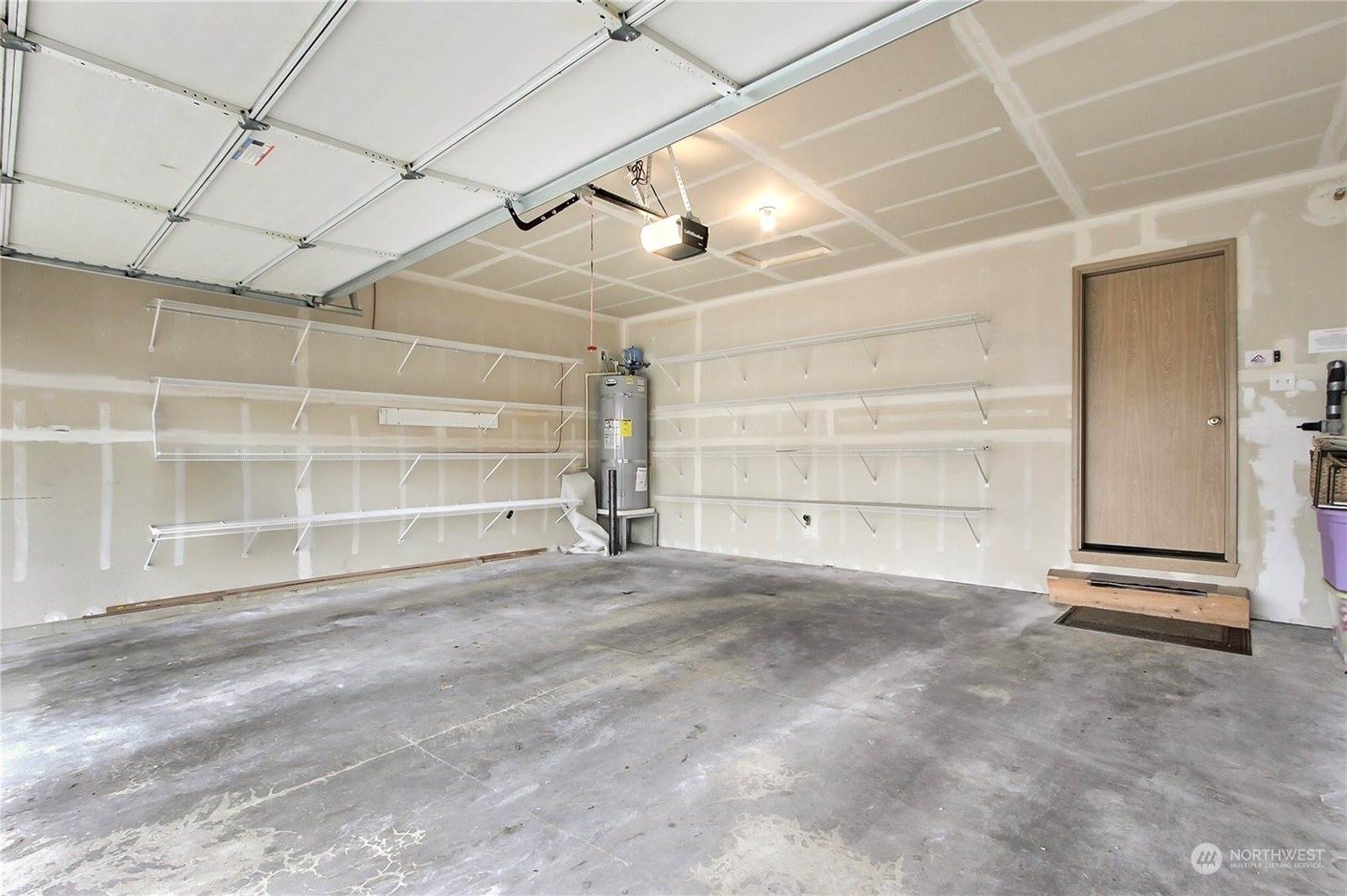 3086 Sheaser Way, Dupont, WA 98327