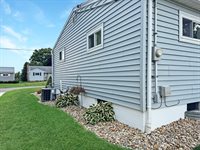 204 Steele Ave, Ashland, OH 44805