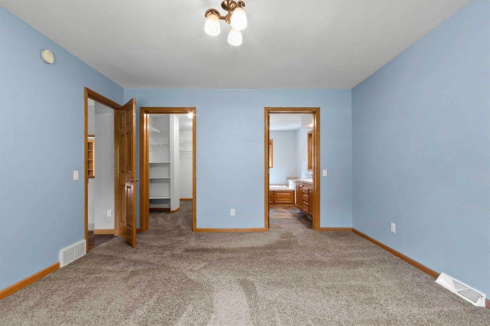 W725 Heath Lane, Marinette, WI 54143