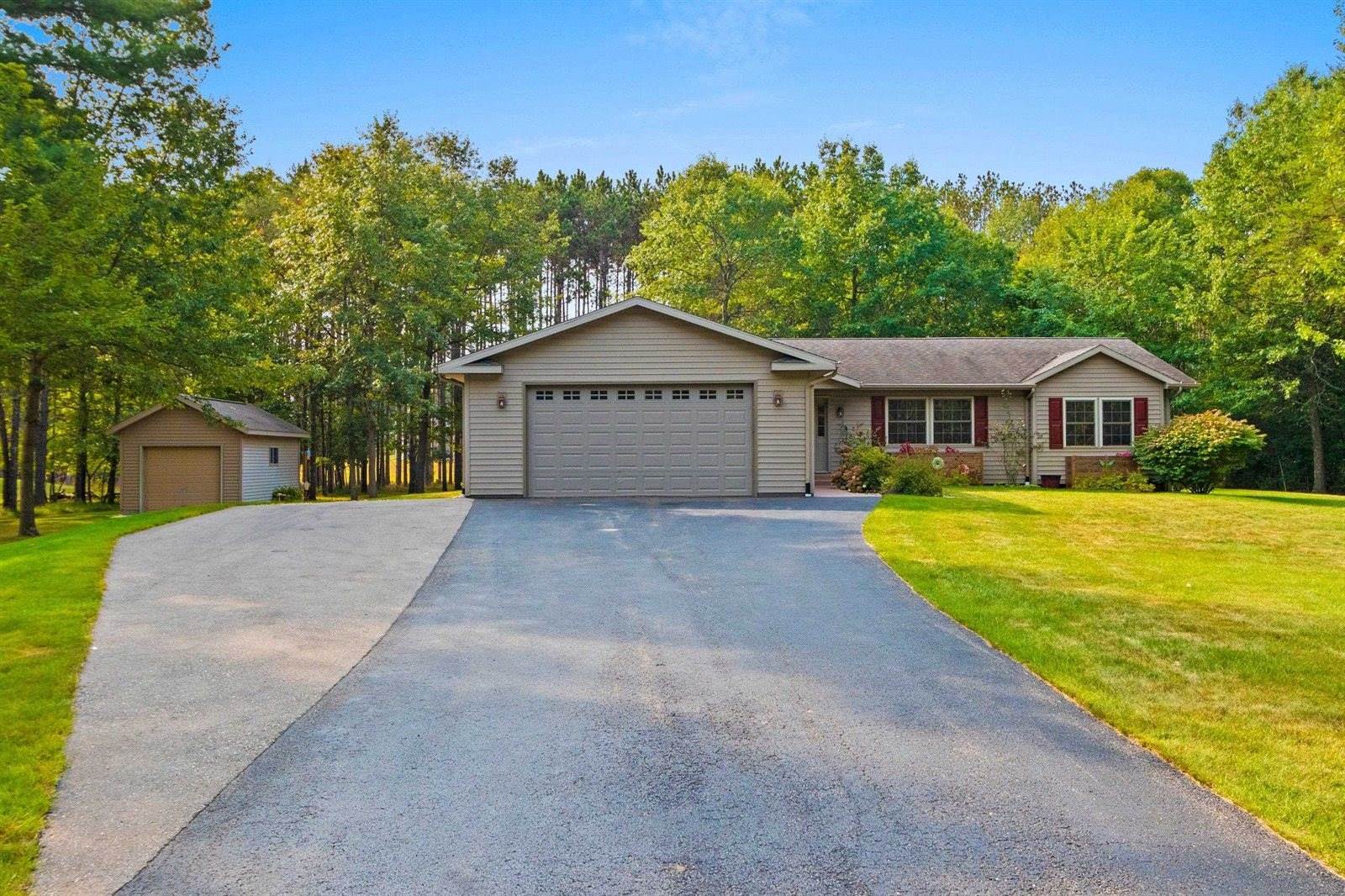 W725 Heath Lane, Marinette, WI 54143