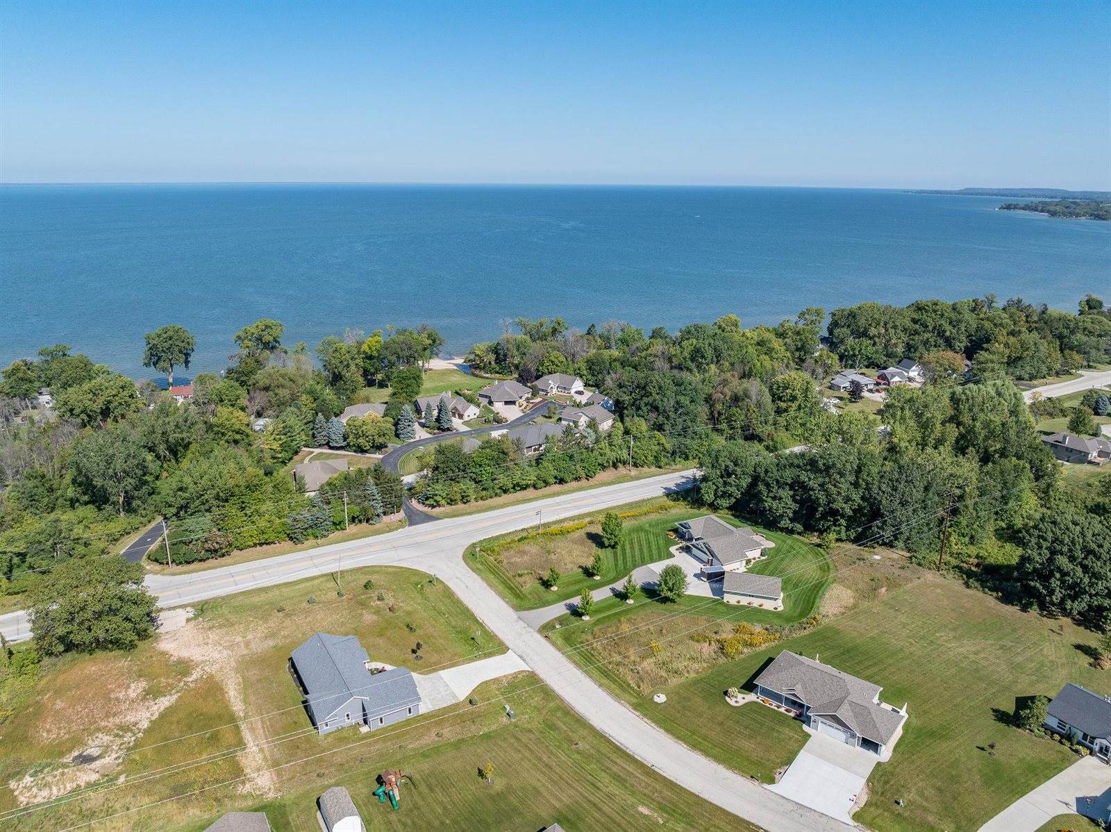 5387 Bay Meadow Trail, Luxemburg, WI 54217