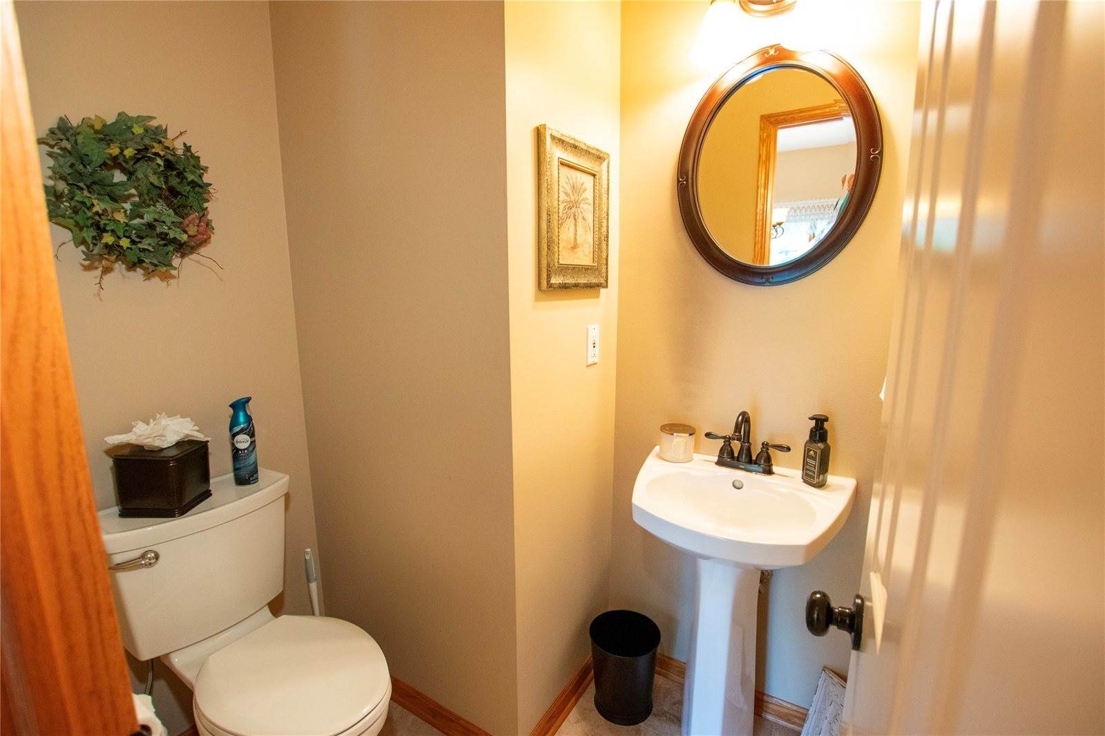 6019 Nottingham Drive, Johnston, IA 50131