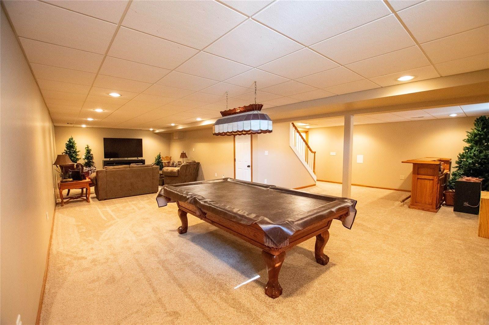 6019 Nottingham Drive, Johnston, IA 50131