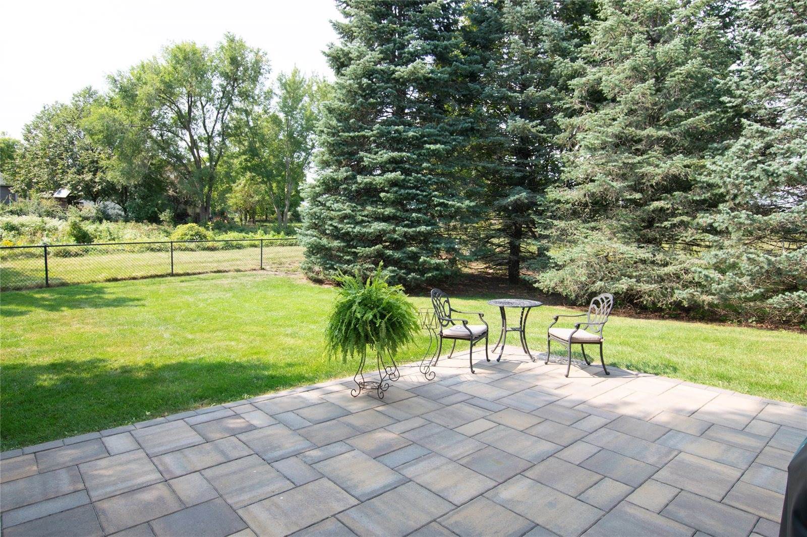 6019 Nottingham Drive, Johnston, IA 50131