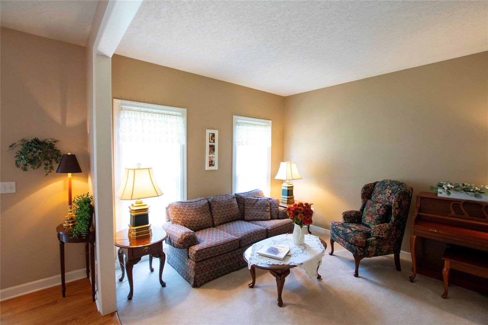 6019 Nottingham Drive, Johnston, IA 50131