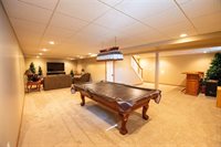 6019 Nottingham Drive, Johnston, IA 50131