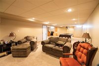 6019 Nottingham Drive, Johnston, IA 50131