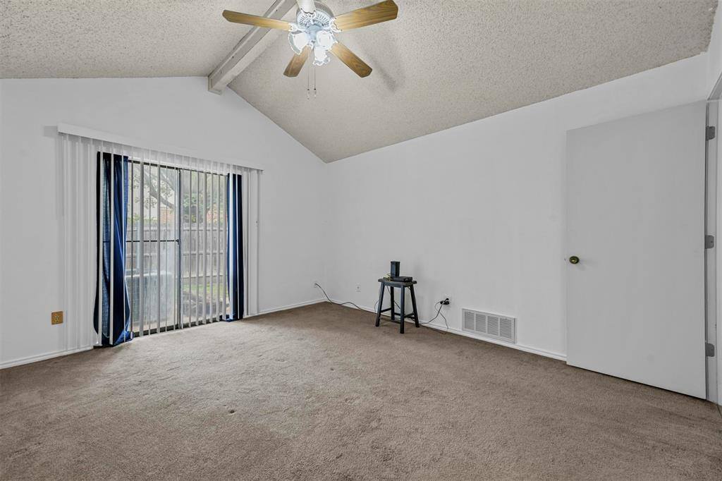 205 Lone Pine Court, Fort Worth, TX 76108