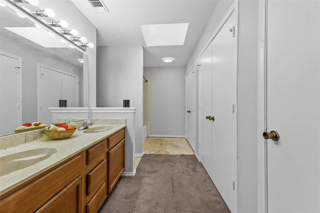 205 Lone Pine Court, Fort Worth, TX 76108