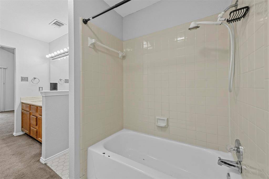 205 Lone Pine Court, Fort Worth, TX 76108