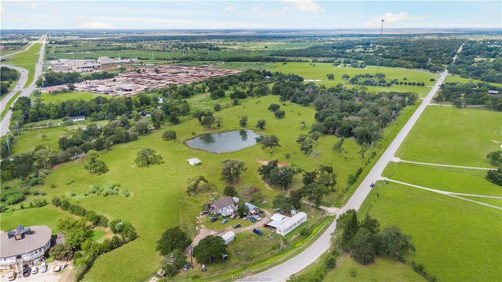 1839 Smetana Road, Bryan, TX 77807