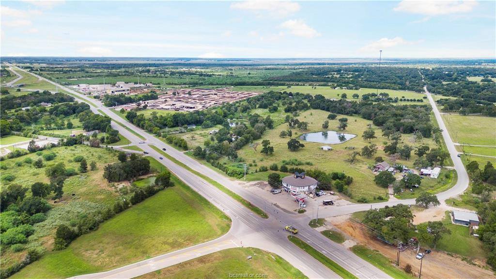 1839 Smetana Road, Bryan, TX 77807