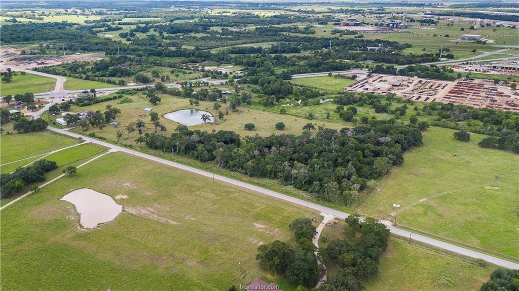 1839 Smetana Road, Bryan, TX 77807