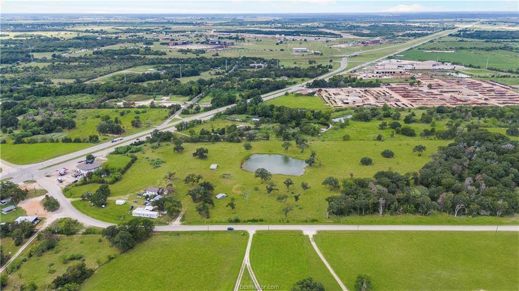 1839 Smetana Road, Bryan, TX 77807