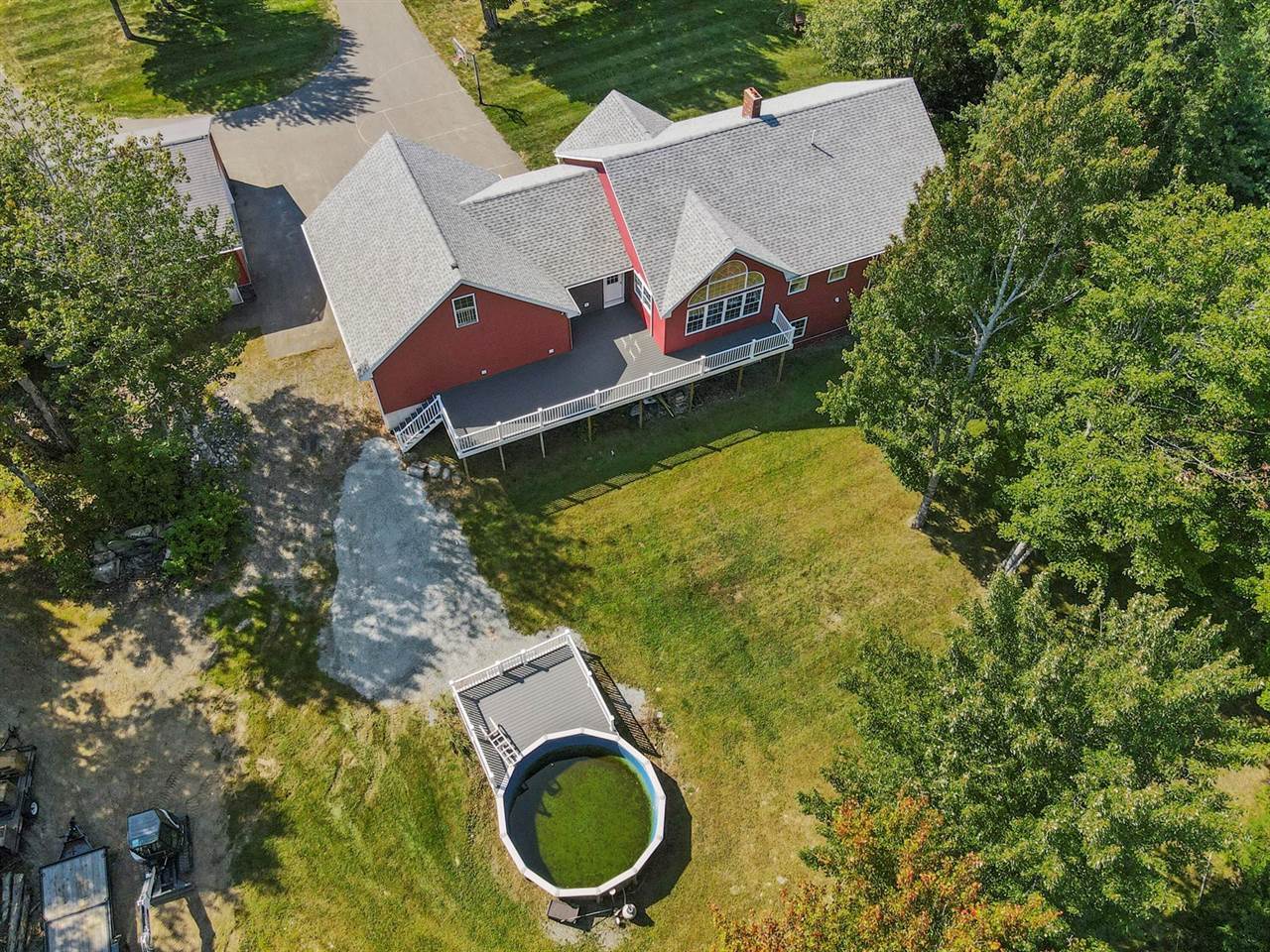 192 Ten Road, Bradley, ME 04411