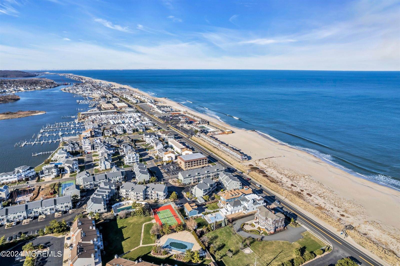 5 Island View Way, #17, Sea Bright, NJ 07760