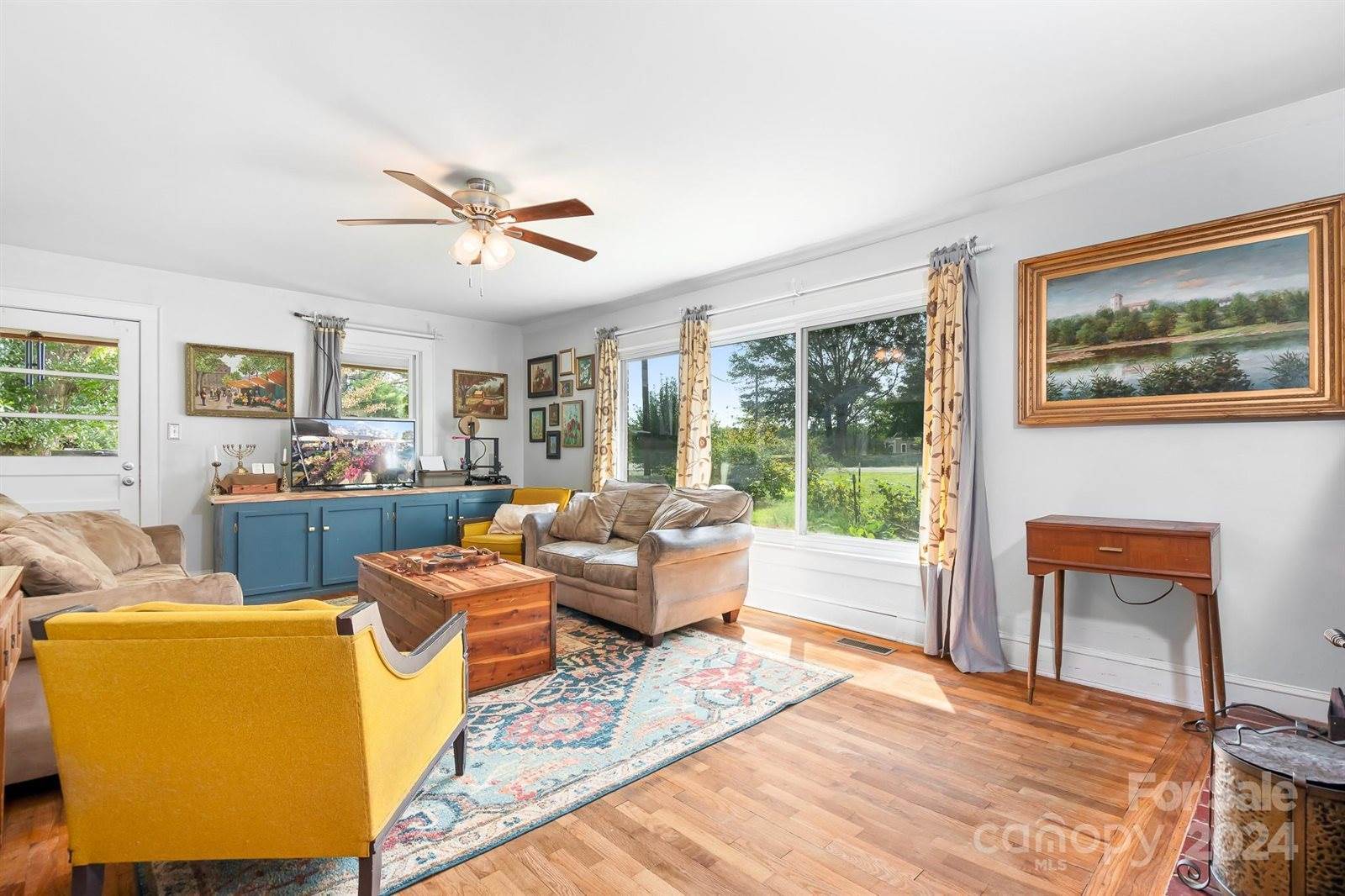 233 Alexis Lucia Road, Alexis, NC 28006