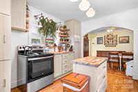 233 Alexis Lucia Road, Alexis, NC 28006