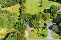 233 Alexis Lucia Road, Alexis, NC 28006