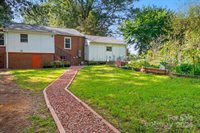 233 Alexis Lucia Road, Alexis, NC 28006