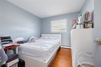 4 Taft Ave, bethpage, NY 11714