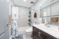 4 Taft Ave, bethpage, NY 11714