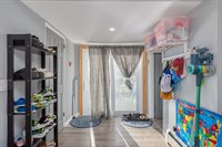 4 Taft Ave, bethpage, NY 11714