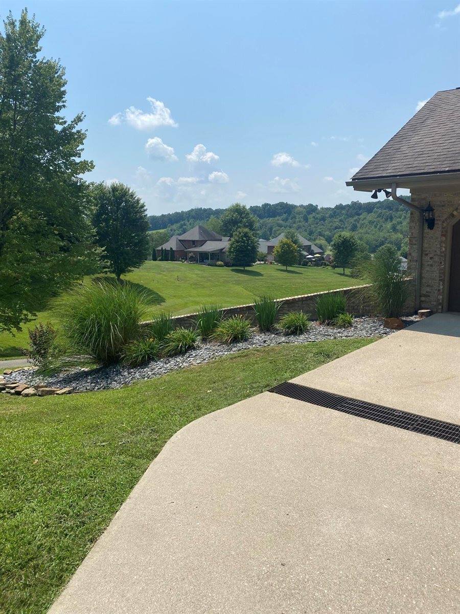 386 Cedar Ridge Drive, London, KY 40744