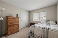 44239 Fenner Avenue, Lancaster, CA 93536