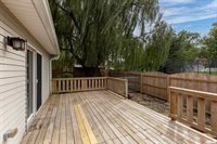 205 10TH Street, De Witt, IA 52742