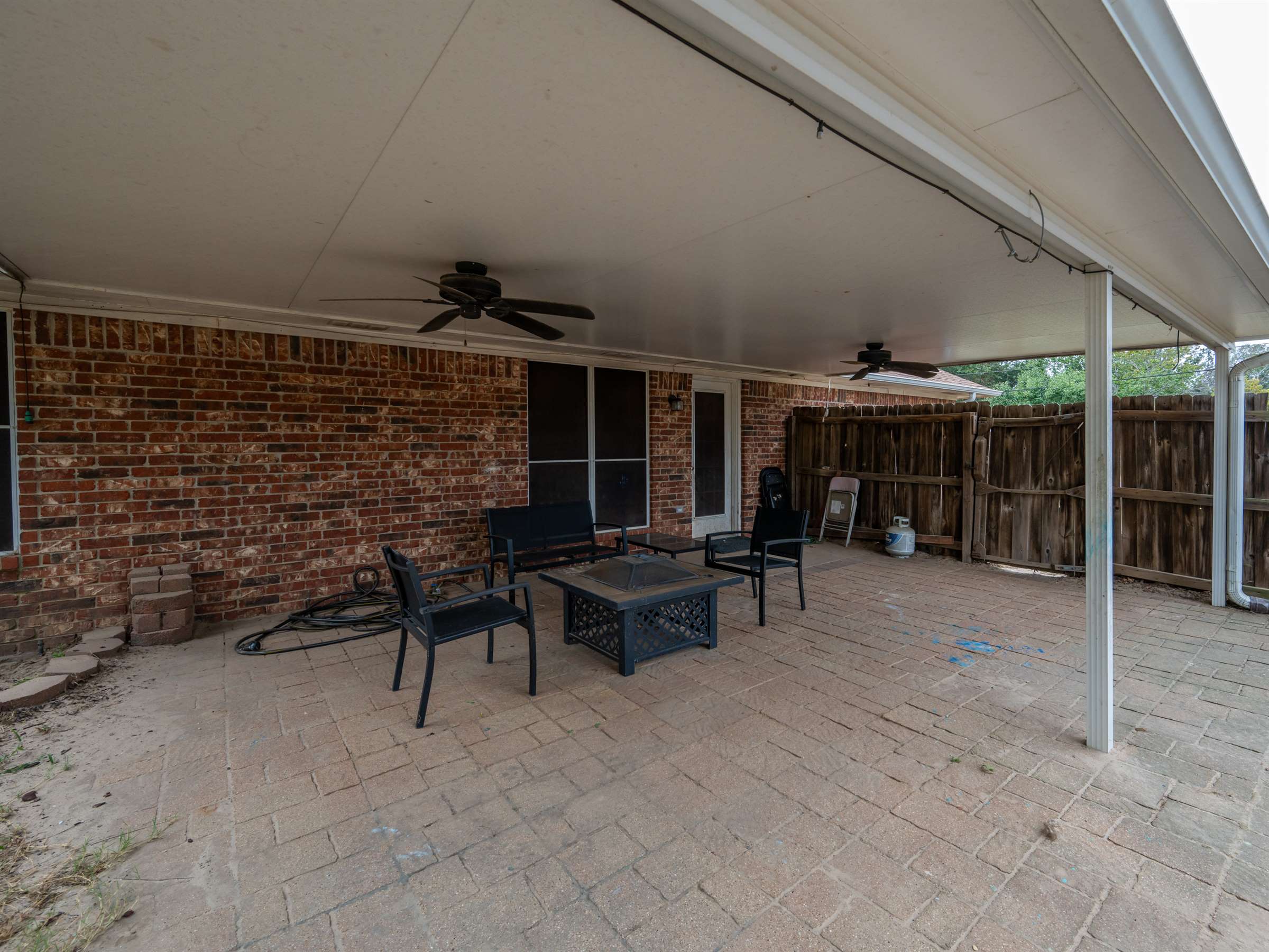 17232 Cory Ray Ln. (CR 4212), Lindale, TX 75771