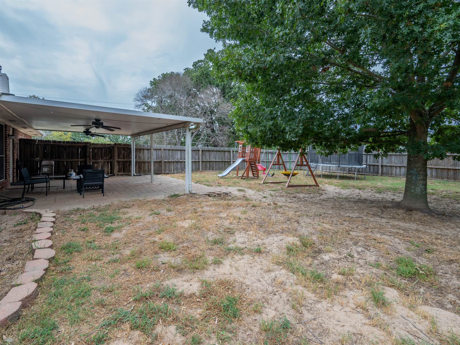 17232 Cory Ray Ln. (CR 4212), Lindale, TX 75771