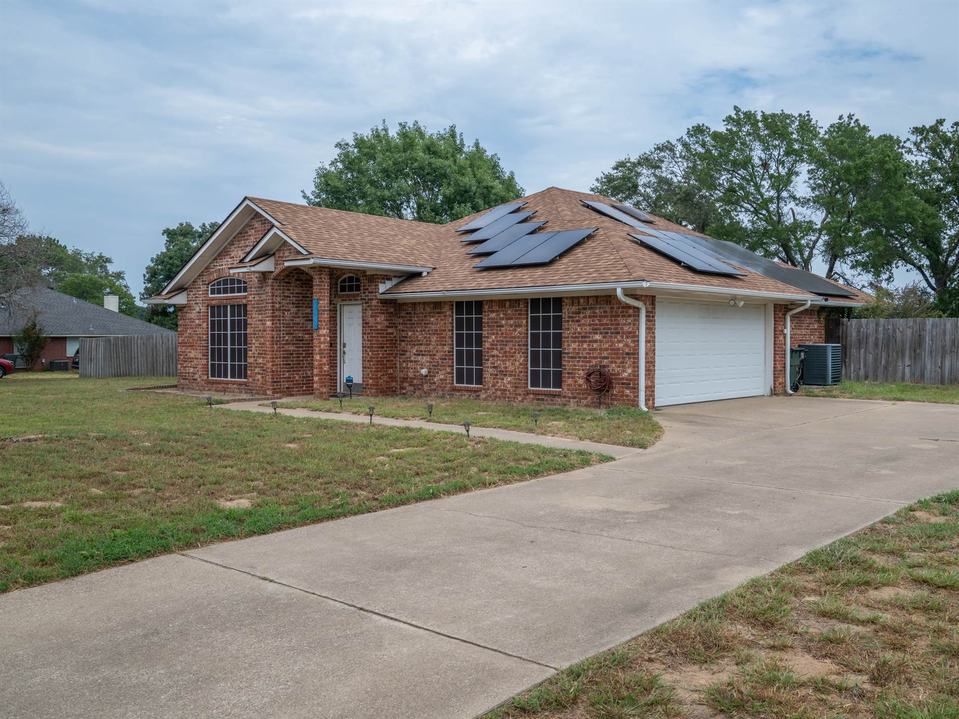 17232 Cory Ray Ln. (CR 4212), Lindale, TX 75771