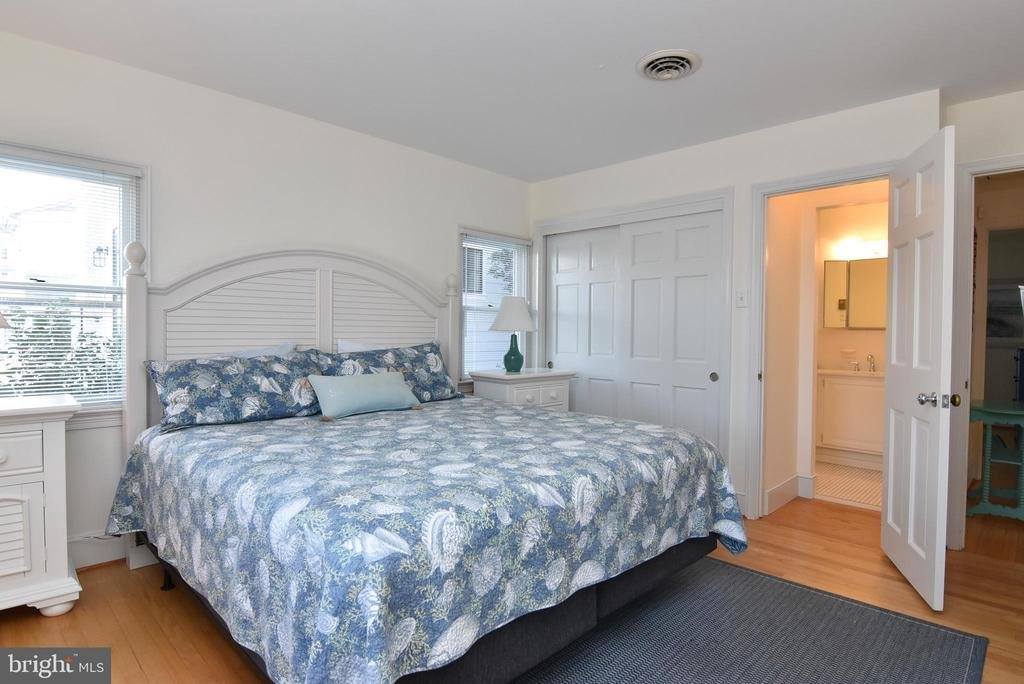 2 Park Avenue, Rehoboth Beach, DE 19971