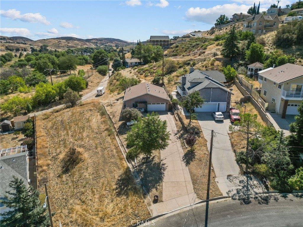 42846 Montello Drive, Lake Hughes, CA 93532